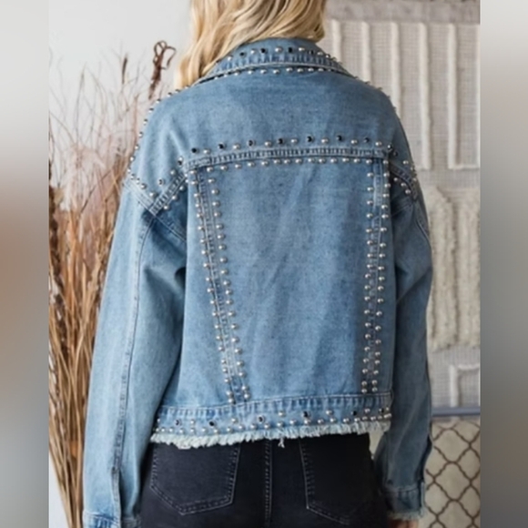 Denim Studded Jacket. Sz S. NWT - Picture 2 of 6